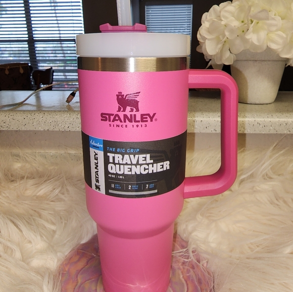 Stanley Azalea 40 oz Quencher - Picture 1 of 4